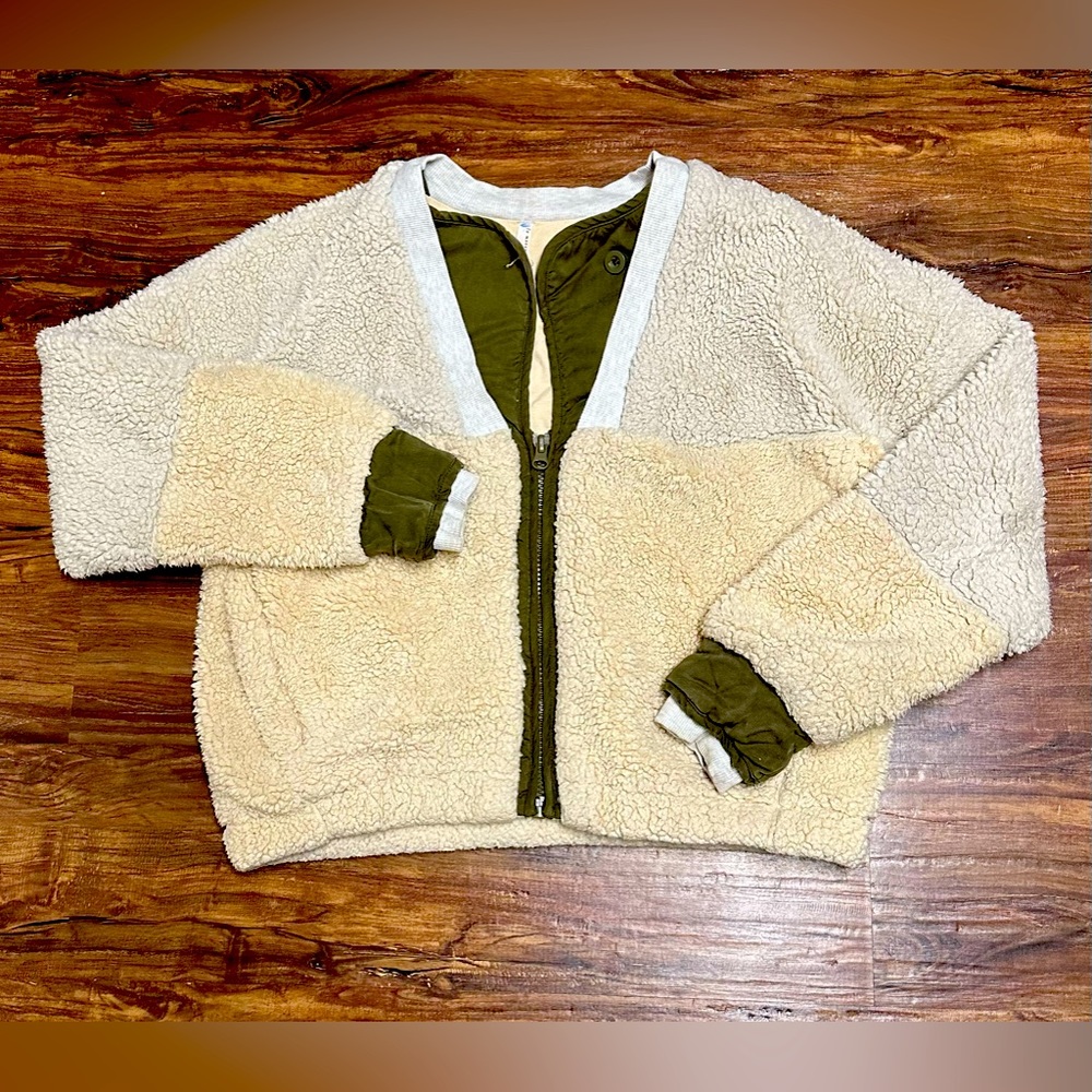 Free People FP Movement Sherpa Fleece Jacket Pocket Size Large Neutral Tan Green